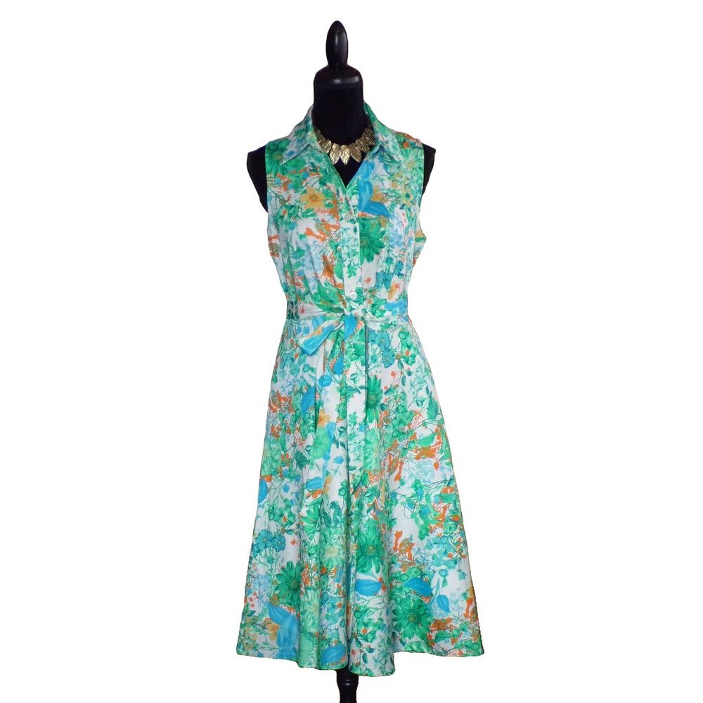 NWOT Chadwicks of Boston Button Front Floral Dress